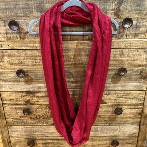 Express Scarf‎